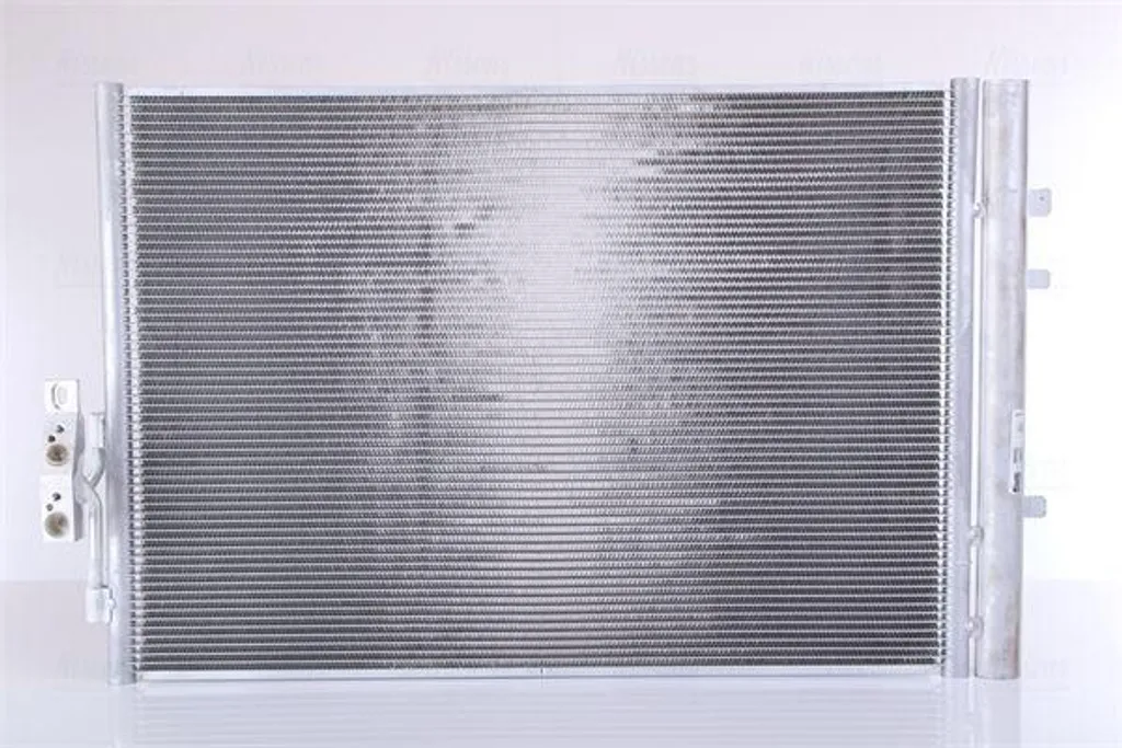 Condenseur Clim Nissens 940227 en Aluminium Durable pour BMW Série X3