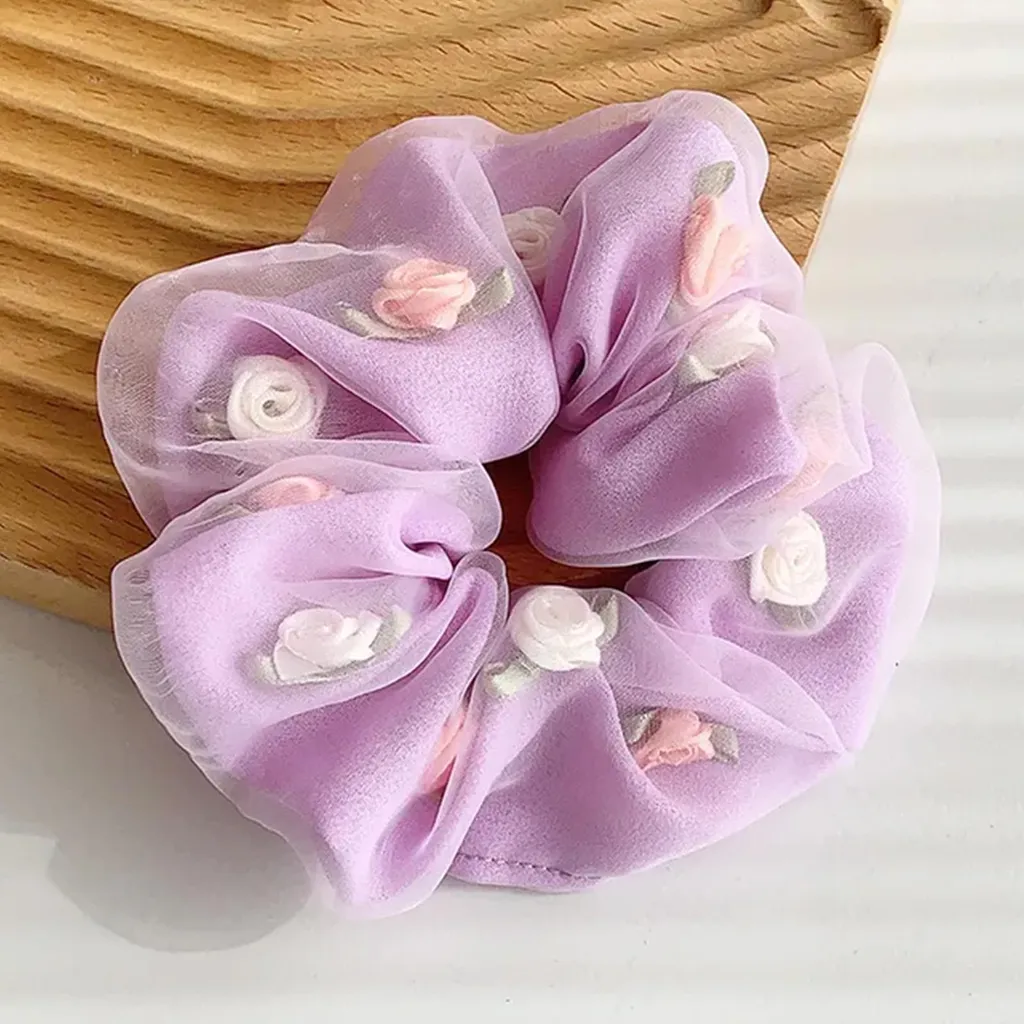 Scrunchie in Tessuto Morbido Rose 3D Malva - Accessorio Capelli Soft