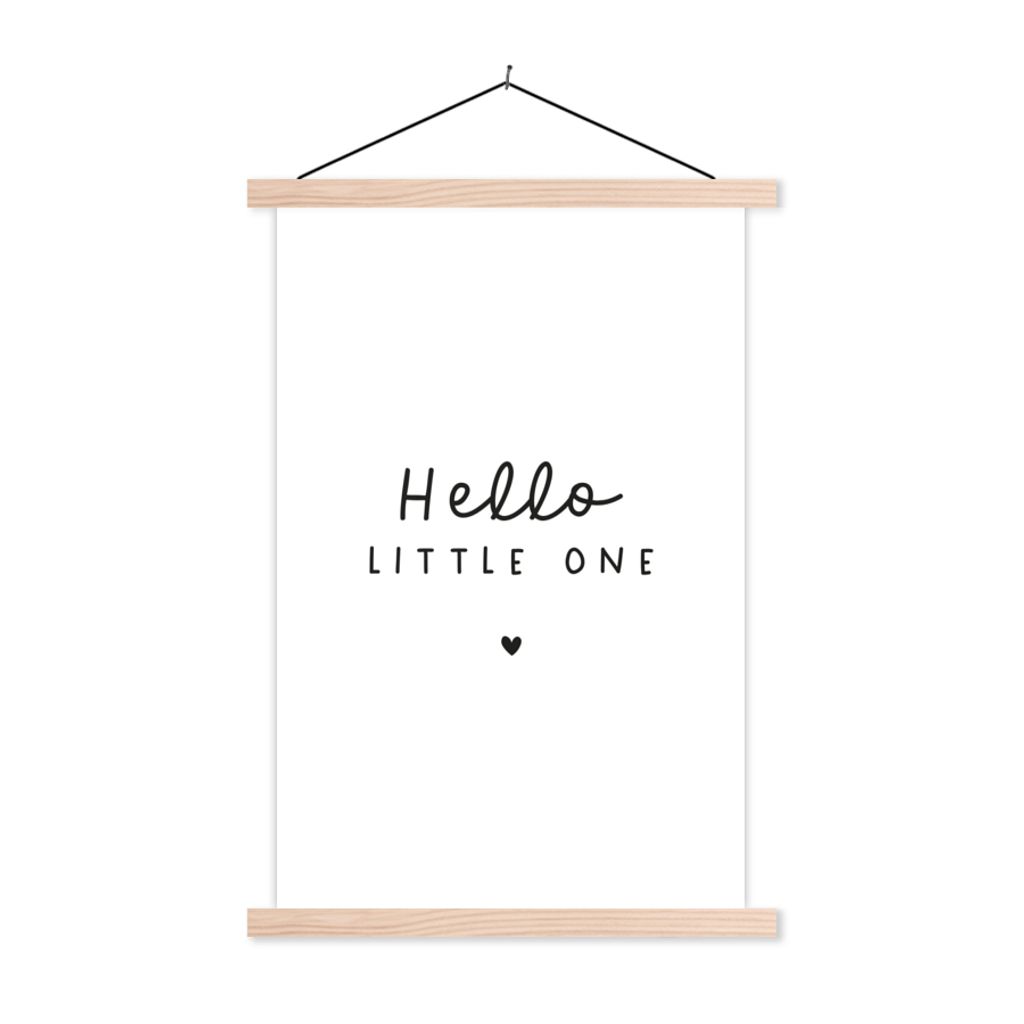 MuchoWow Textilposter Zitate - Hallo Kleines - Baby - Sprichwörter - Kinder 60x90 cm mit holzfarbenen Rahmen - Textil