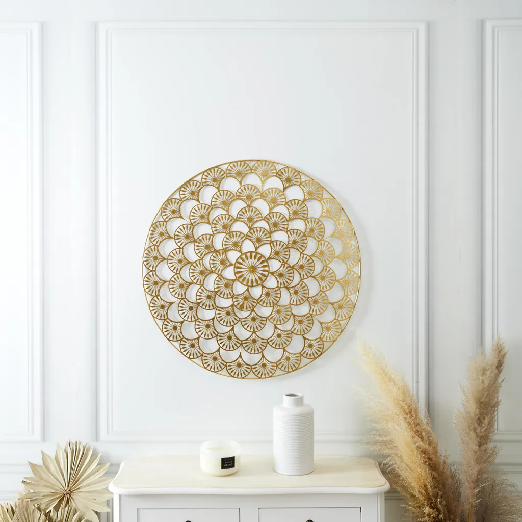 Déco Murale Métal Ajouré D70cm - Rosace Design Moderne pour Salon