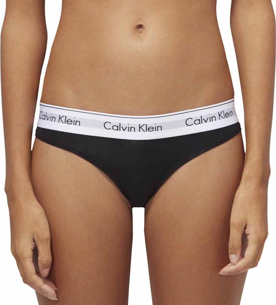 Calvin Klein Underwear Medium Waist Thong Black L