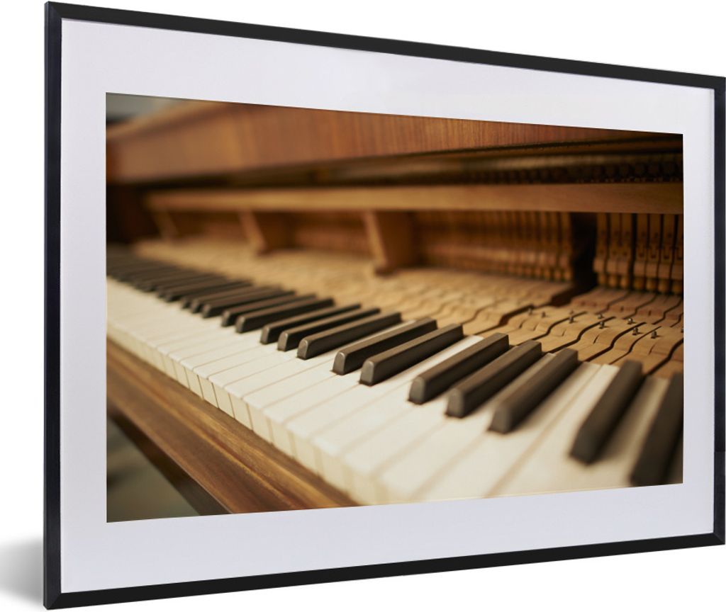 MuchoWow Gerahmtes Poster Eine Nahaufnahme eines Holzklaviers 60x40 cm - Poster mit Schwarzem Bilderrahmen Wandposter Rahmen Foto Bilder - Schlaf...