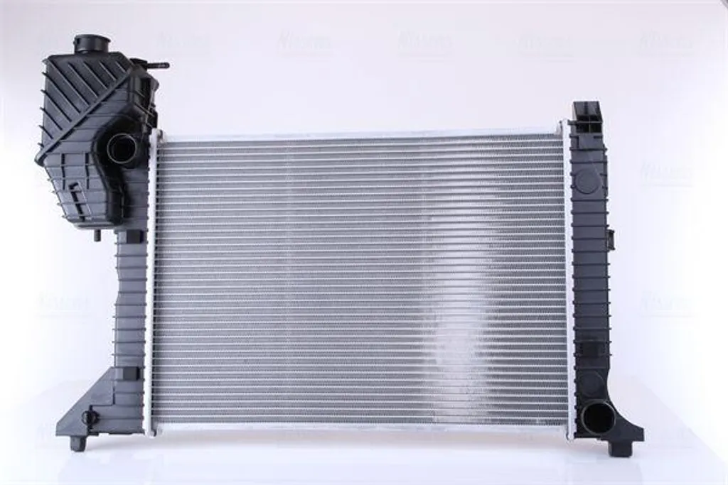 Radiateur de Refroidissement Moteur pour Sprinter NISSENS 62687A 34mm