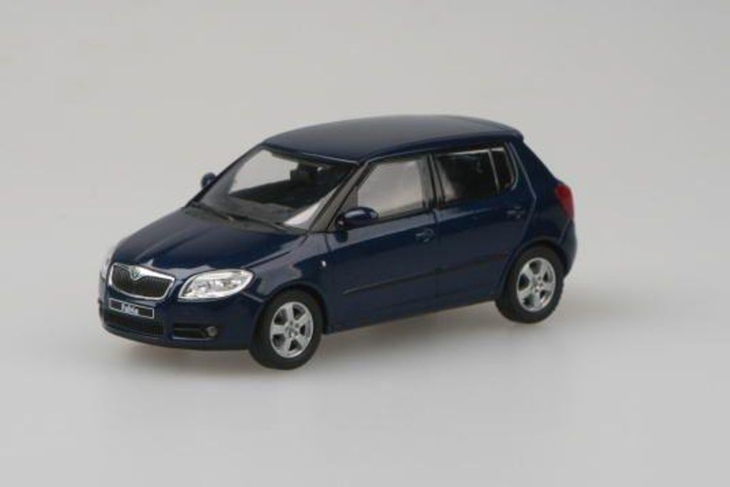 Skoda Fabia II (2006) 1:43 - Bleu tempête métallique Image du produit 