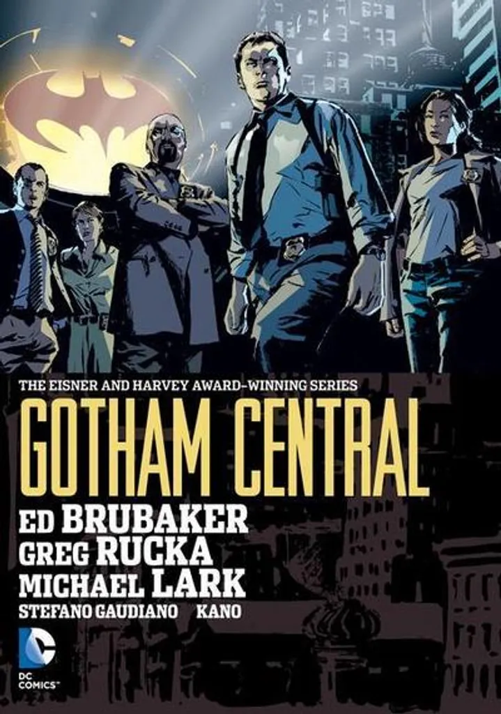 Lire Gotham Central Omnibus : Le Cadeau Idéal pour Collectionneur de BD