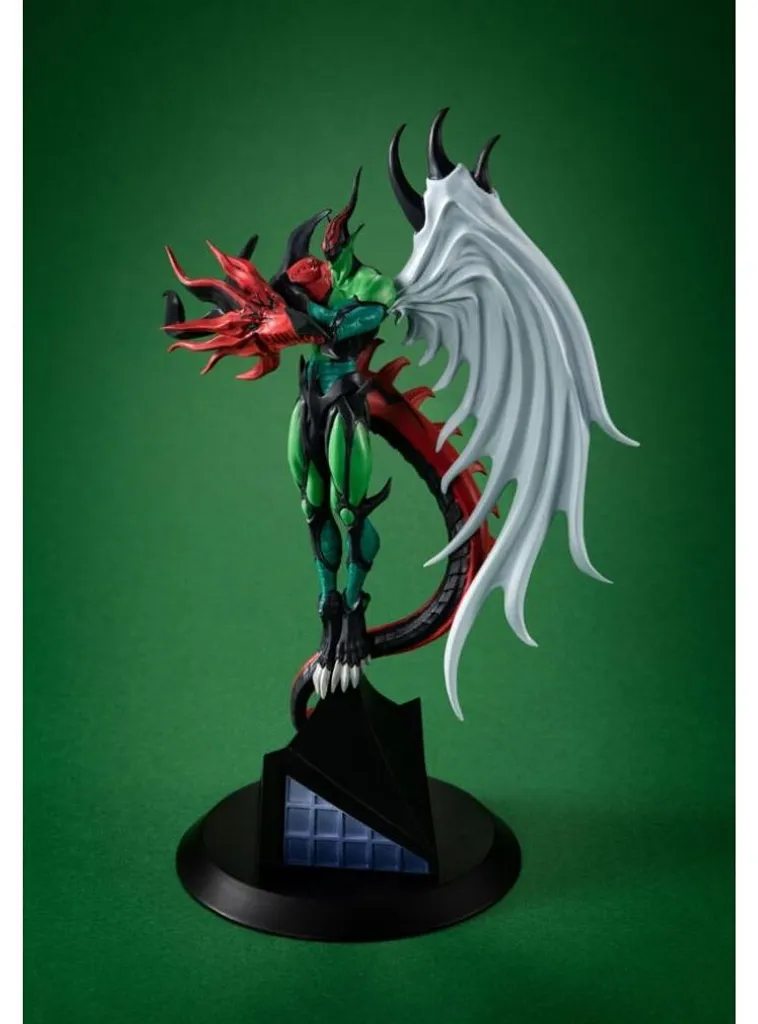 Yu-Gi-Oh! Flame Wingman Monsters Chronicle Figurine Durable PVC 16 cm