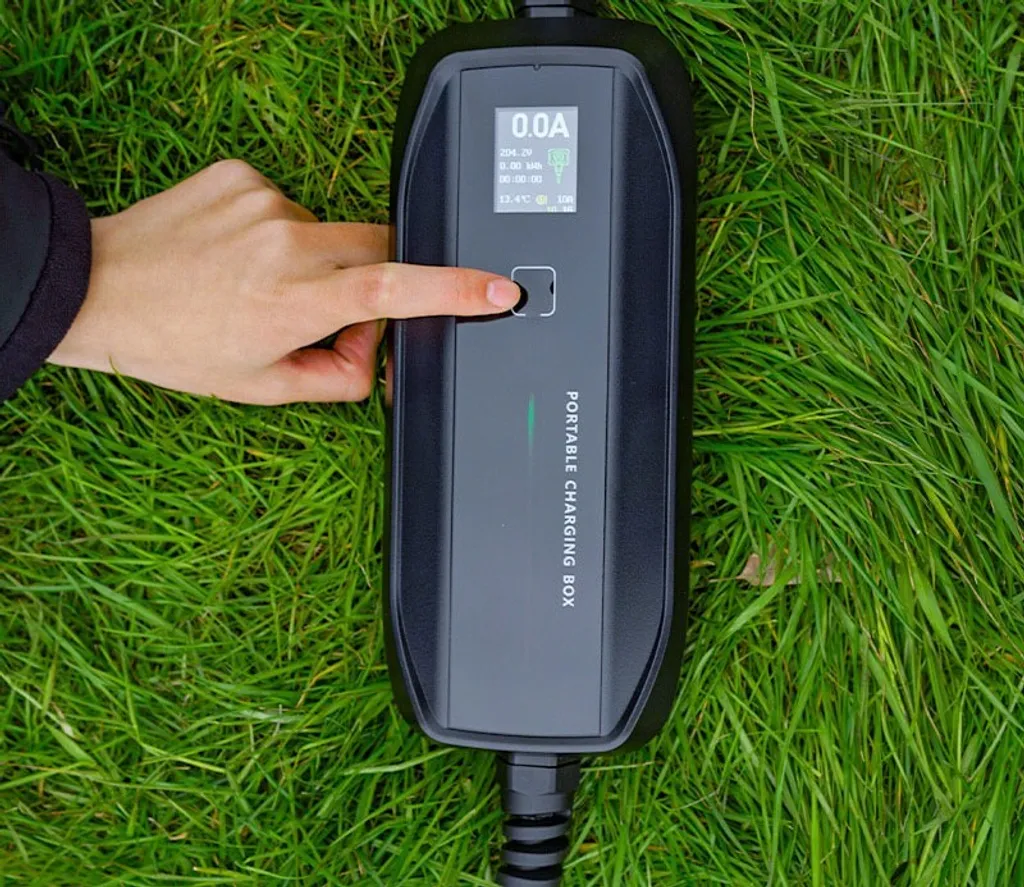 Chargeur Mobile Voiture Électrique Extralink Type 2, Schuko 16A 5.5m - 4