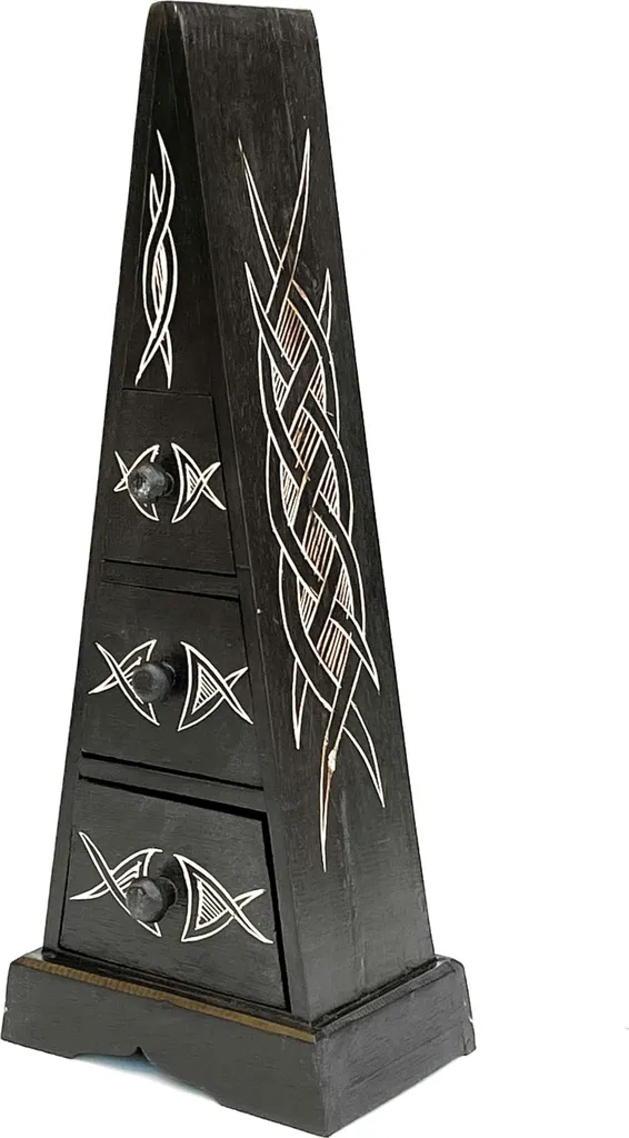 Commode en bois DanDiBo Pyramide Celtic 60 cm avec 3 tiroirs design