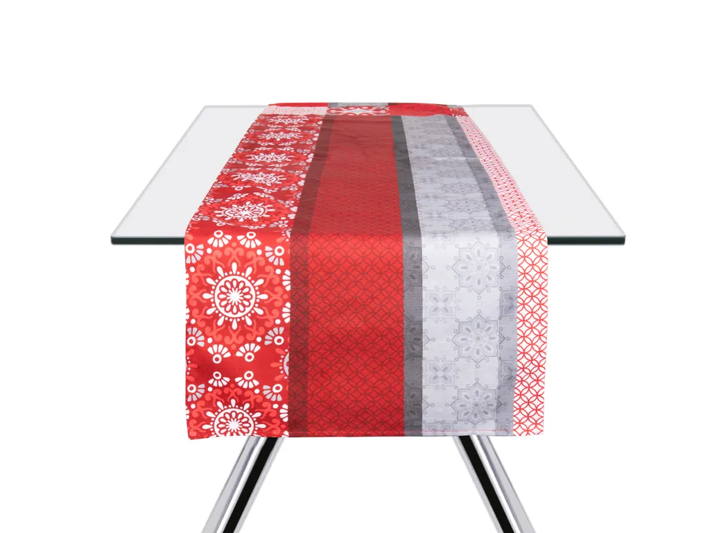 Chemin de table pour repas de fête rouge Mandala en coton Excelsa