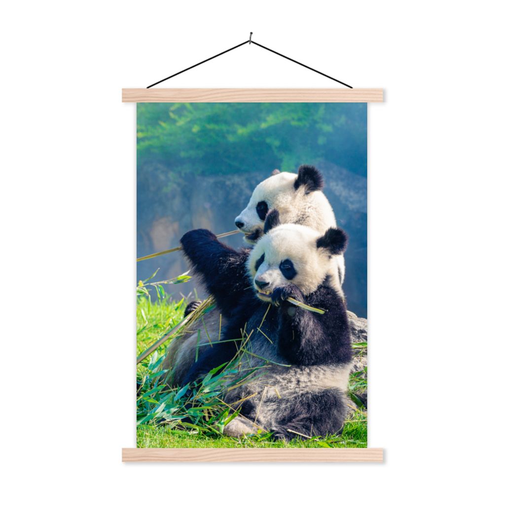 MuchoWow Textilposter Panda - Bambus - Gras - Tiere 40x60 cm mit holzfarbenen Rahmen - Poster