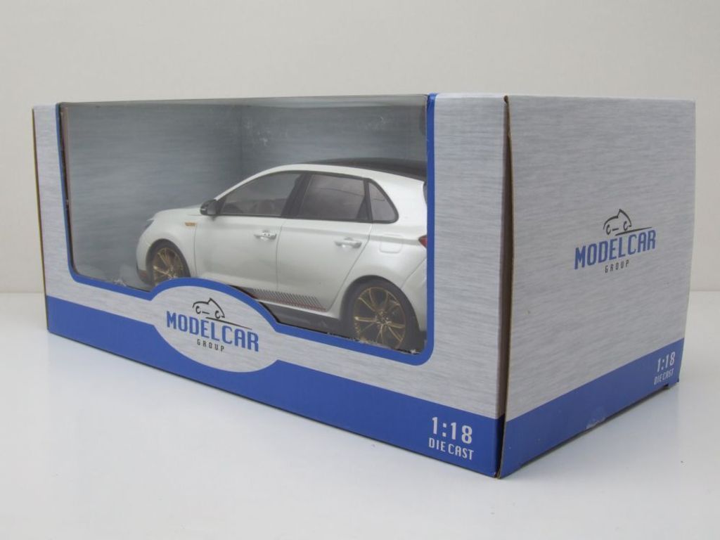 MCG 18376 Hyundai i30 N Limited Edition 2021 weiß metallic Produktbild 9
