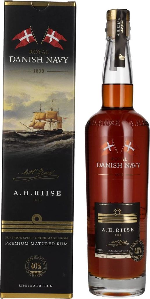 A.H. Riise Royal Danish Navy + Box 700ml 40% Vol. Produktbild 