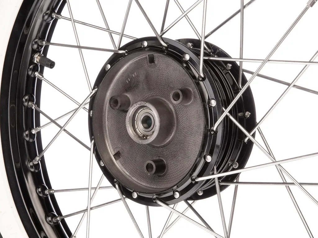 Roue avant 16 pouces pour rénovation mobylette pneu Mitas