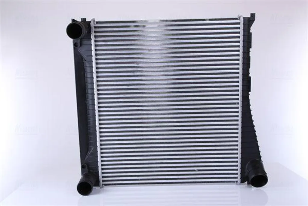 Intercooler Nissens 96422 en Aluminium Haute Résistance pour LR015603