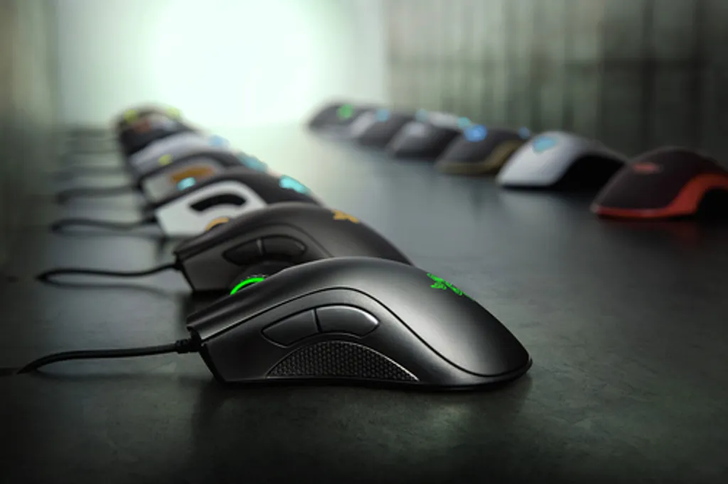 Souris Razer DeathAdder Essential pour éviter la fatigue et les clics ratés - 9