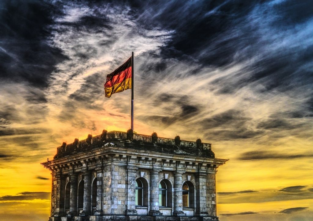 hansepuzzle 50852 - Deutsche Flagge Puzzle, 260 Teile, Hintergründe, 41,0 x 28,0cm mit hochwertiger Aufbewahrung, Kartonbox & Beutel