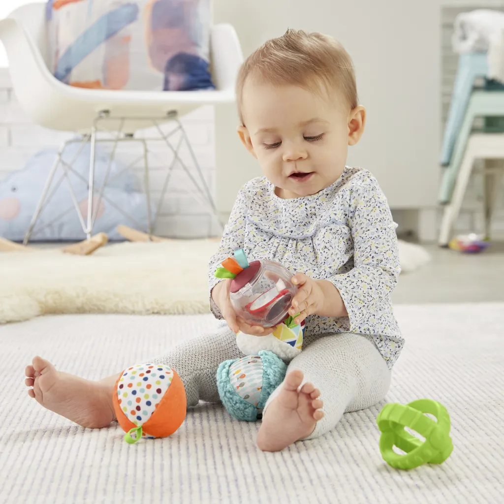 Jouet sensoriel bébé avec 5 découvertes : textures, sons et odeur vanille - 2