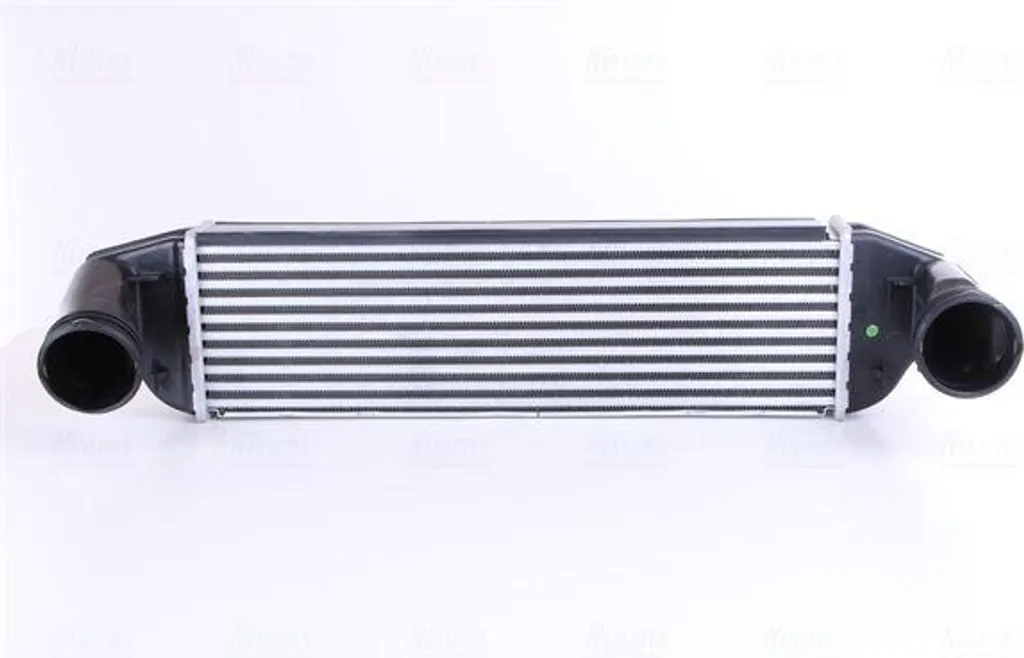 Intercooler NISSENS 96129 haute résistance OE 17513421803 pour X3