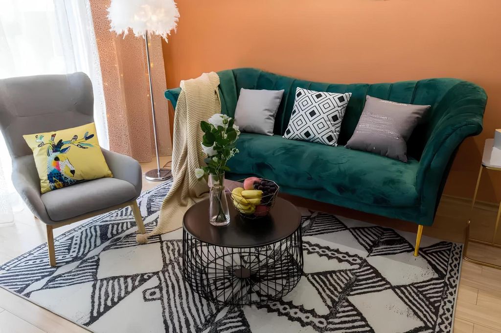 Dreisitzer Couch Polster Design Sofa 3er Sitz Sofas Grün Chesterfield Stoff Neu