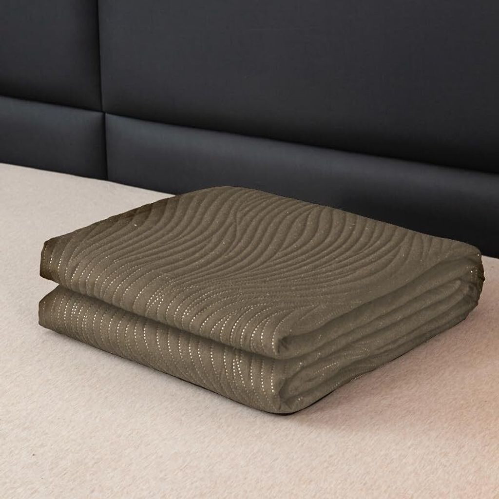 FEBE Tagesdecke Bettüberwurf 240x220 cm Olive Überwurfdecke Sofadecke Sofaüberwurf Flauschig Mikrofaser Zimmer Deko Throw Blanket