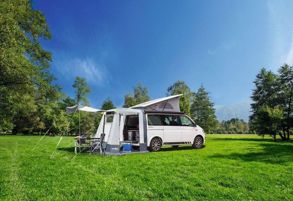 BRUNNER Buszelt Comet - Heckzelt VW T5-T6 Bus Vor Zelt SUV Van Camping 3000 mm