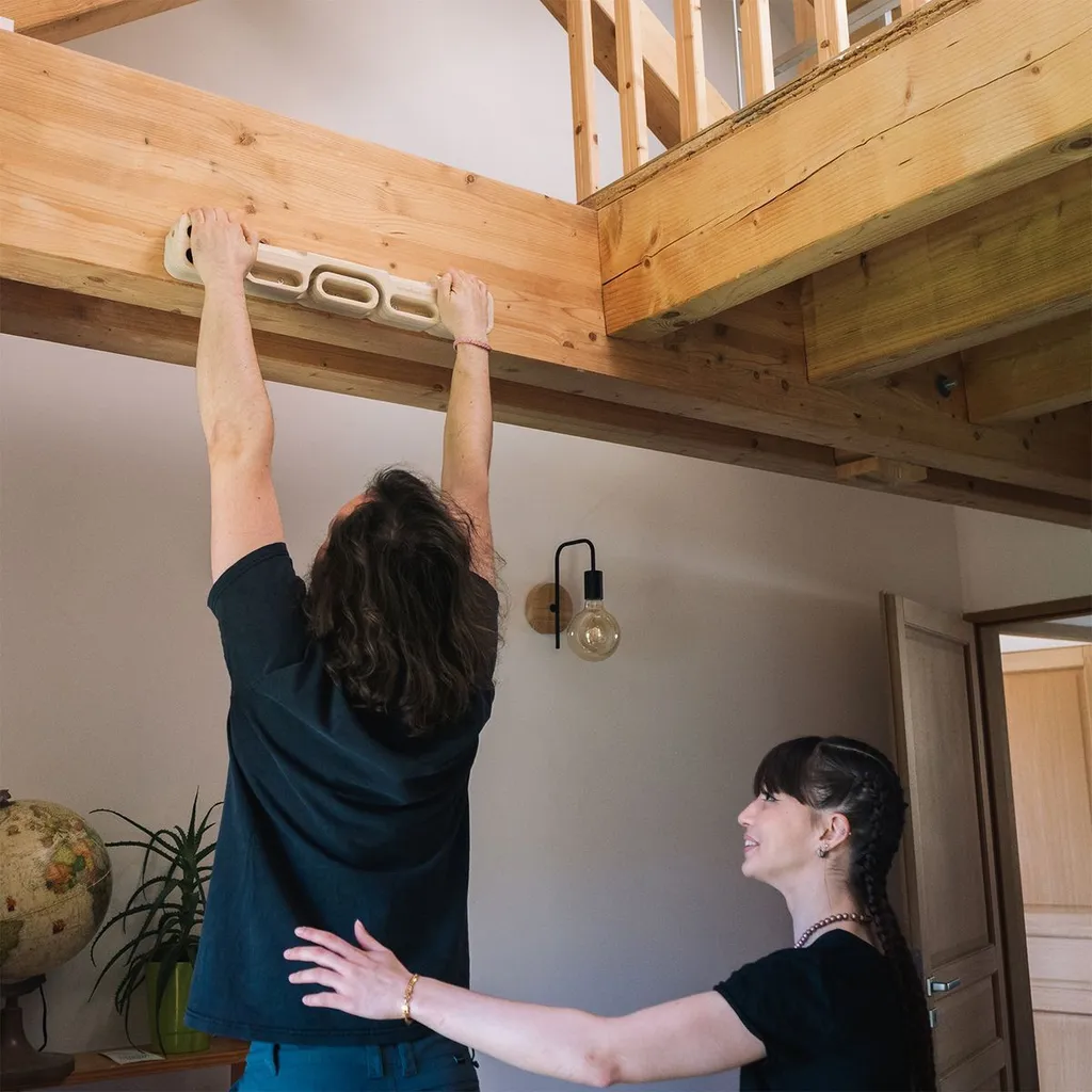 Y&Y Verticalboard Light Poutre Escalade Entraînement en Bois Compacte