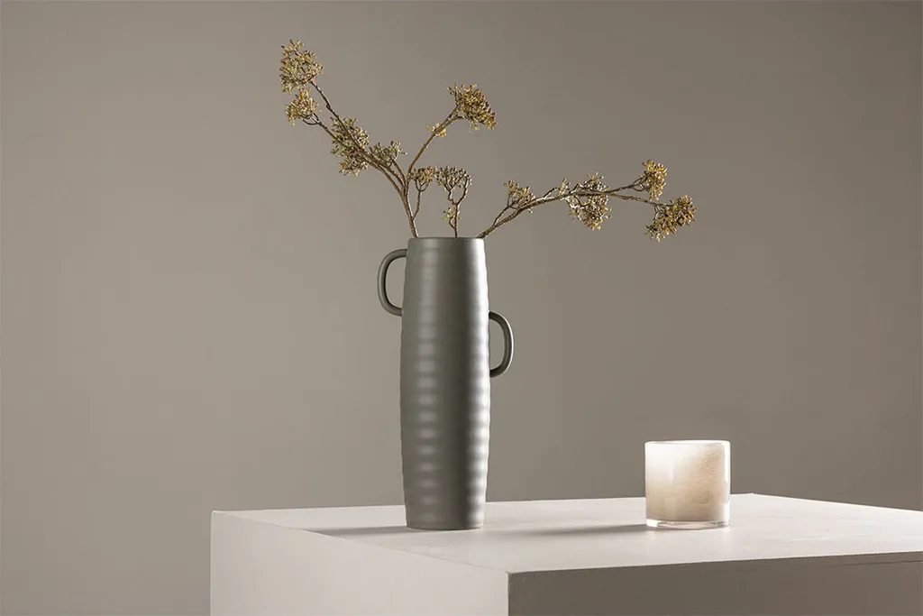 Vase Gris Anthracite Cent Venture Design en Grès Mat de Style Nordique