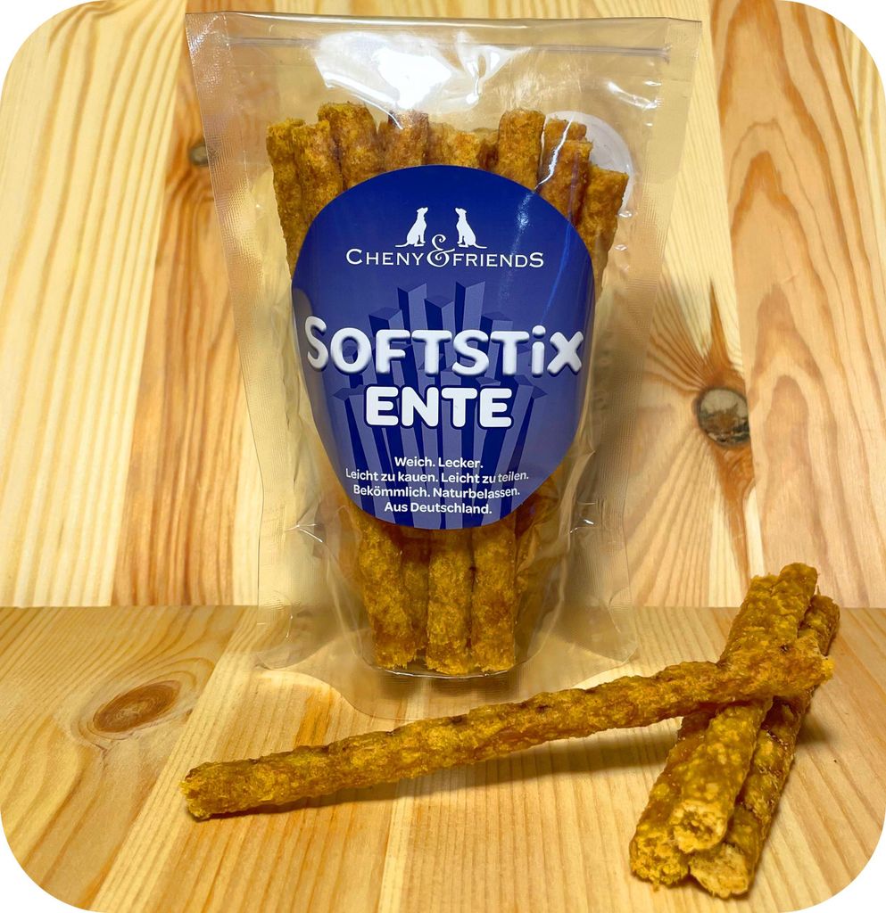 CHENY&FRIENDS Softstix Ente - weiche, leckere, leicht zu teilende Sticks für Hunde, 100g