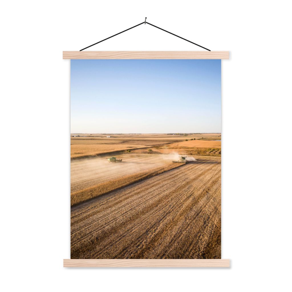 MuchoWow Textilposter Feld - Bauernhof - Traktor - Landwirt - Landleben 40x53 cm mit holzfarbenen Rahmen - Schlafzimmer