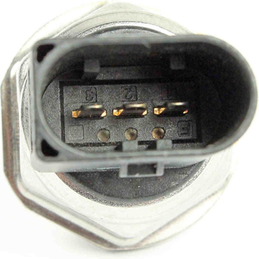Kraftstoffdrucksensor links METZGER IAM-Expertise passend für u.a. AUDI A6