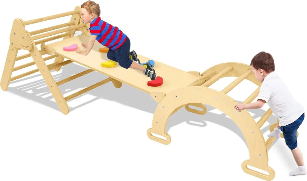 Ensemble d'escalade intérieur pour enfant avec arche et rampe en bois