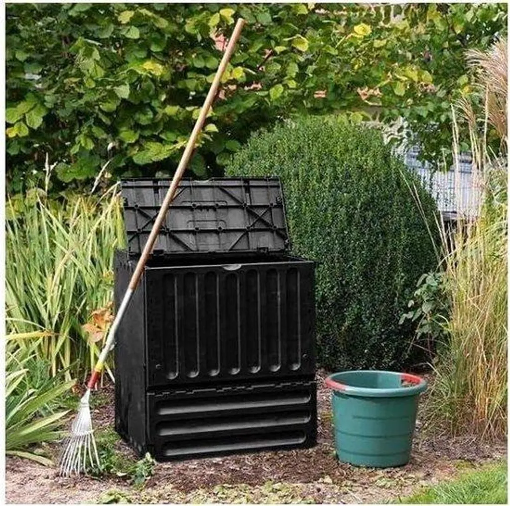 Bac à compost 400 litres pour réduire les déchets ménagers du jardin