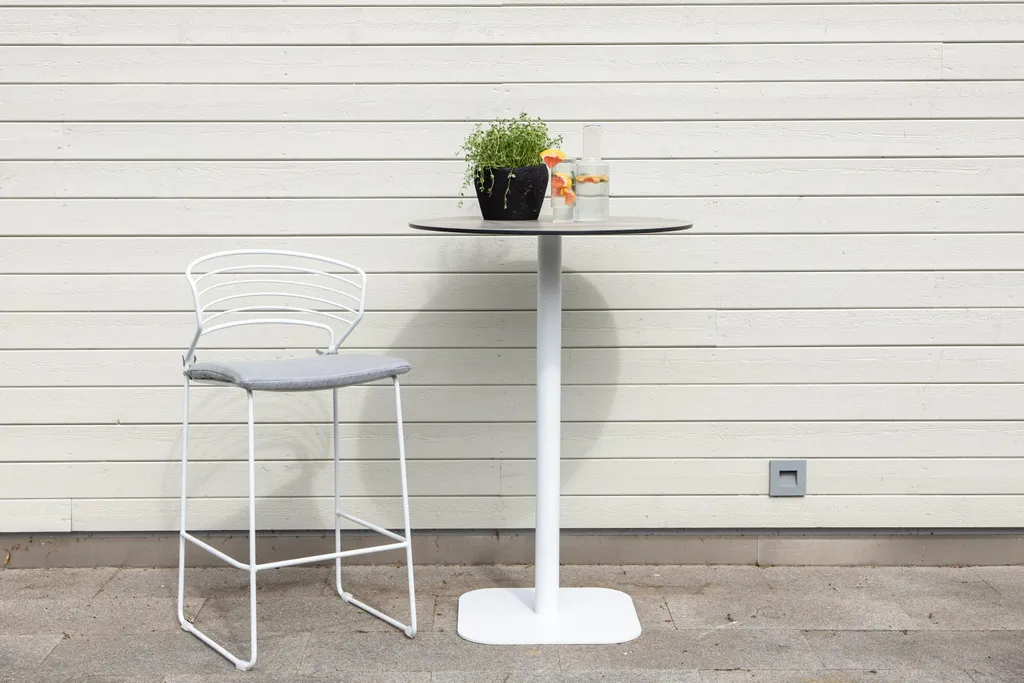 Table Milano Ø70 Blanche : Stable, Compacte et Facile à Entretenir - 10
