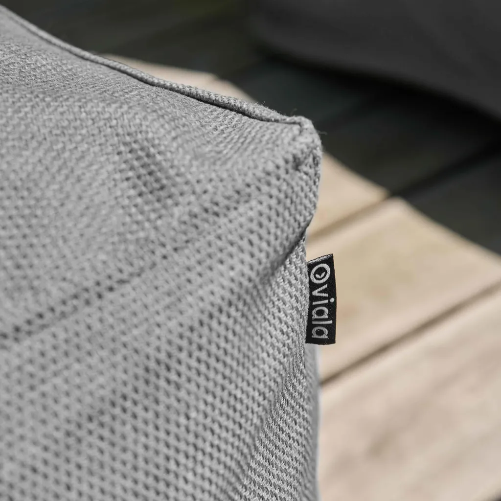 Pouf de jardin gris Mixi : la solution pour un balcon modulable et chic
