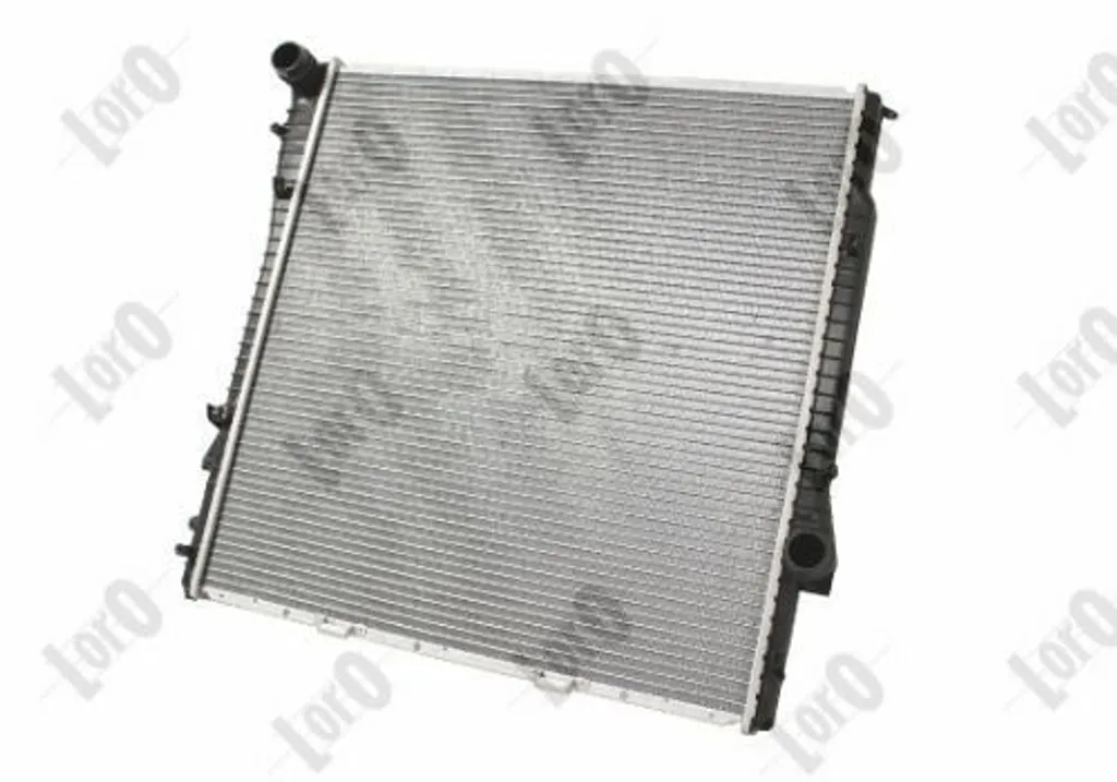Réparer le refroidissement de votre BMW X5 E53 avec le radiateur ABAKUS