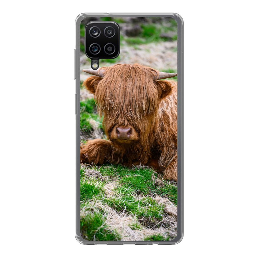 MuchoWow Handyhülle Schutzhülle Hülle für Samsung Galaxy A12 Schottischer Highlander - Heu - Gras Silikon Softcase Handy Hülle - Bild