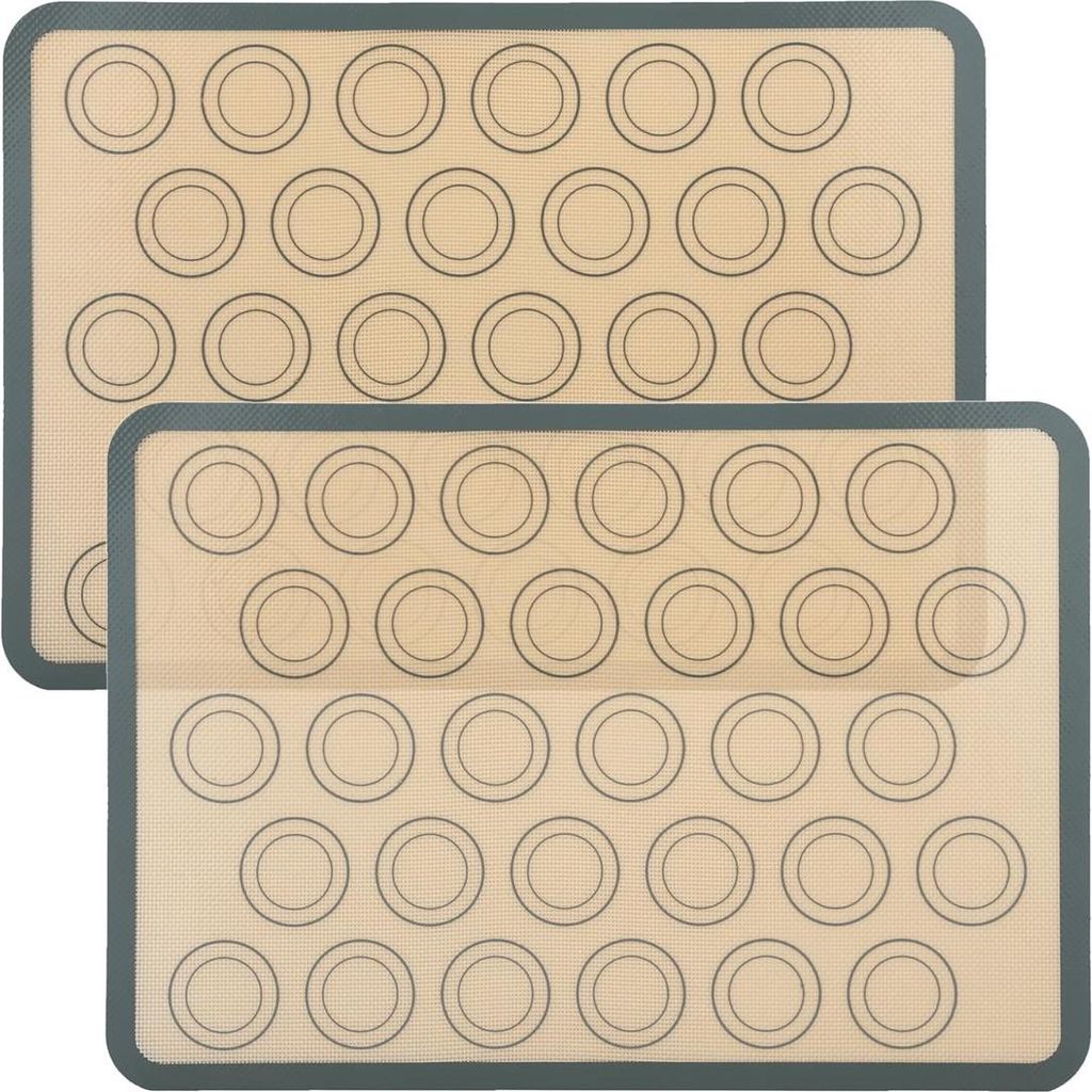 Intirilife 2x wiederverwendbare Silikon Macaron Backmatte in Grau-Braun mit 42 x 29.5 cm Größe - Backmatte Kochutensil Backunterlage Teigrollmatte