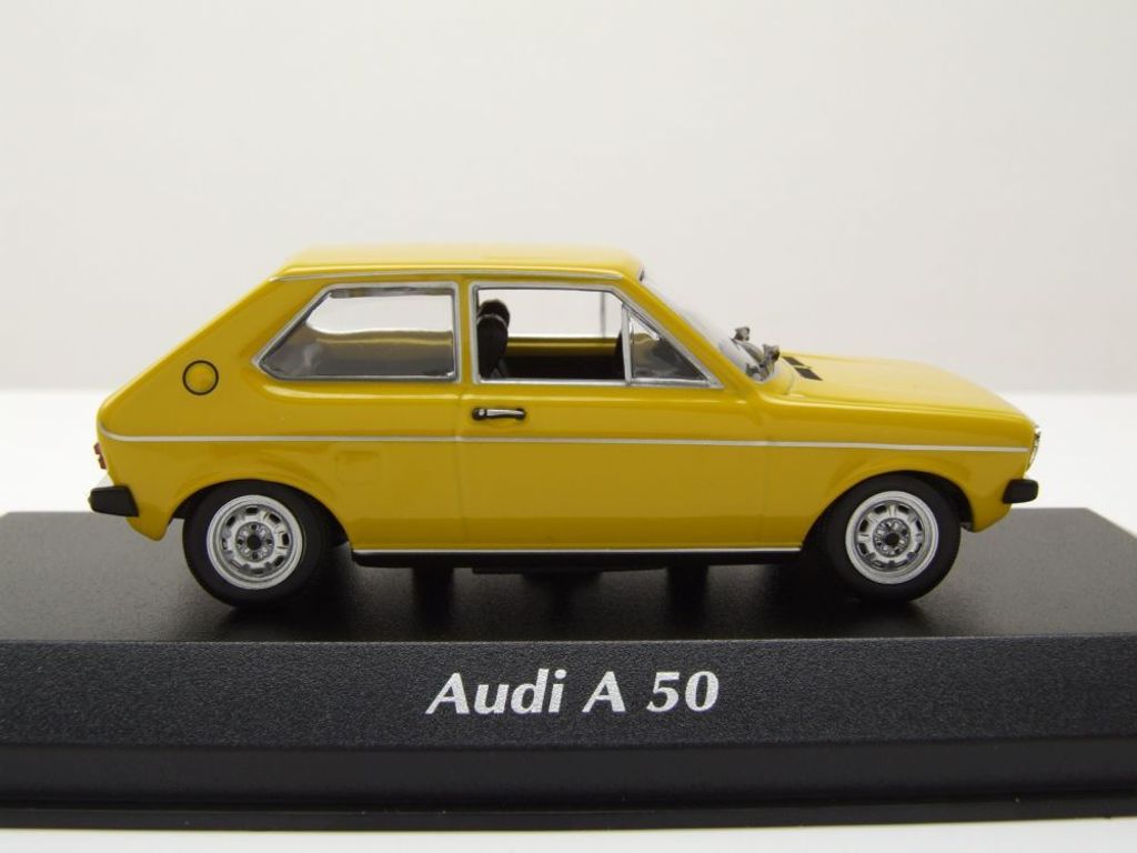 Maxichamps 940010401 Audi 50 1975 gelb 1:43 Produktbild 4