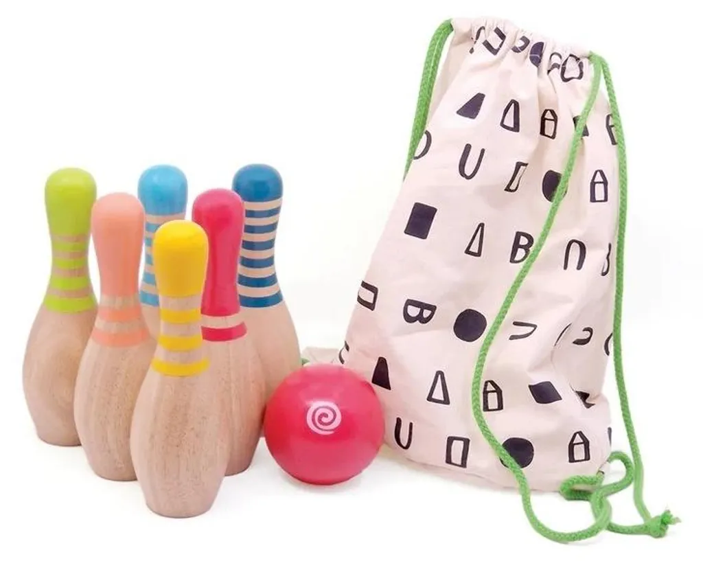 Jeu de quilles traditionnel en bois Svoora : divertissement familial