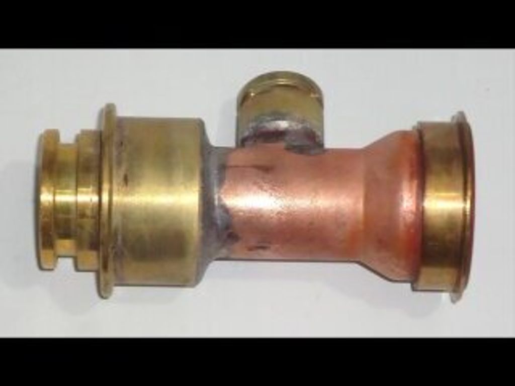 Daikin 5020310 Wasserrohr 1