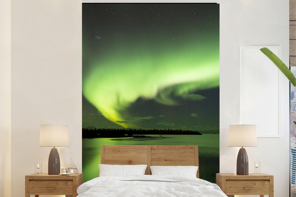 MuchoWow Fototapete für Wohnzimmer oder Schlafzimmer Wandtapete Vinyl Motivtapete Nordlichter - Grün - Norwegen - 200x300 cm - Wanddekorationen