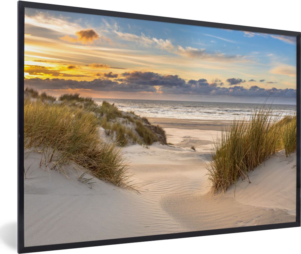 MuchoWow Gerahmtes Poster Strand - Düne - Gras - Sonnenuntergang - Meer 30x20 cm - Poster mit Schwarzem Bilderrahmen Wandposter Rahmen Foto Bild...