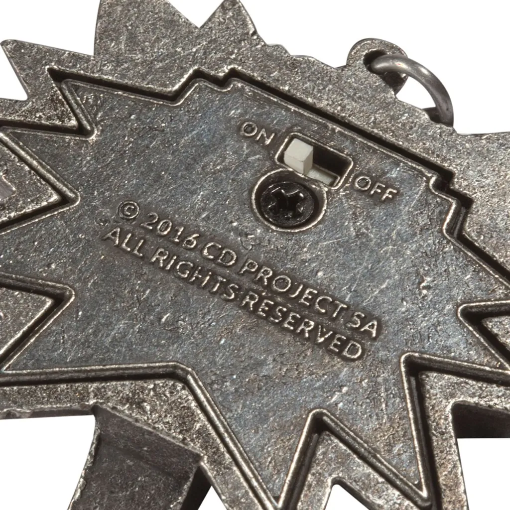 Pendentif Witcher 3 Médaillon de Loup LED avec Chaîne J!NX - Fan de RPG