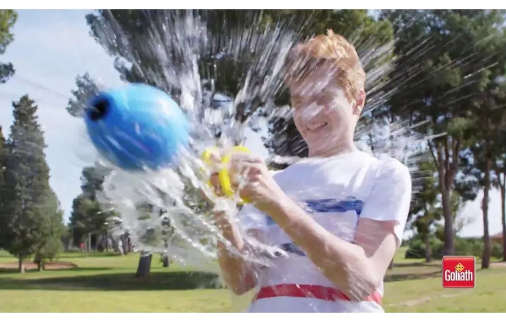 Zoomball Hydro Wahu Goliath Multicolore avec Ballons d'Eau Inclus - 15