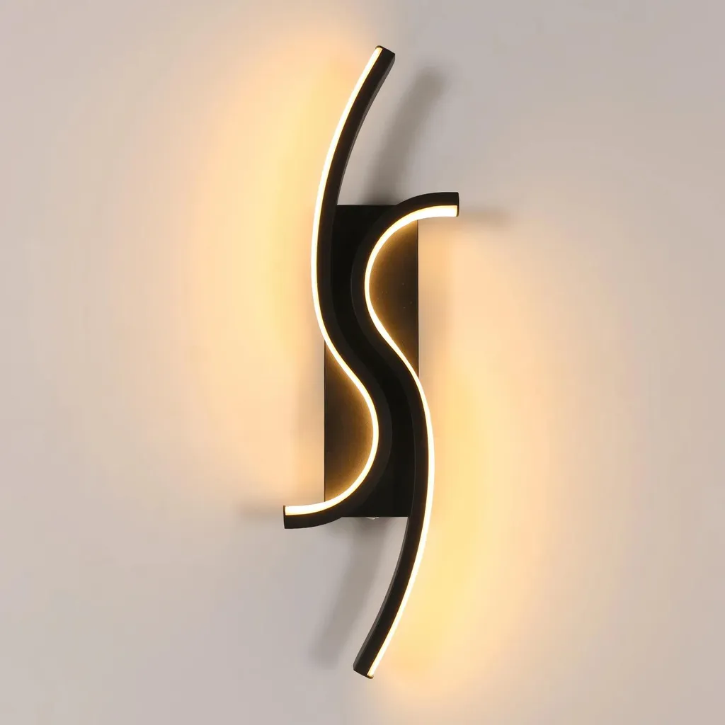 Applique LED murale forme S noir mat 12W éclairage blanc chaud cocooning