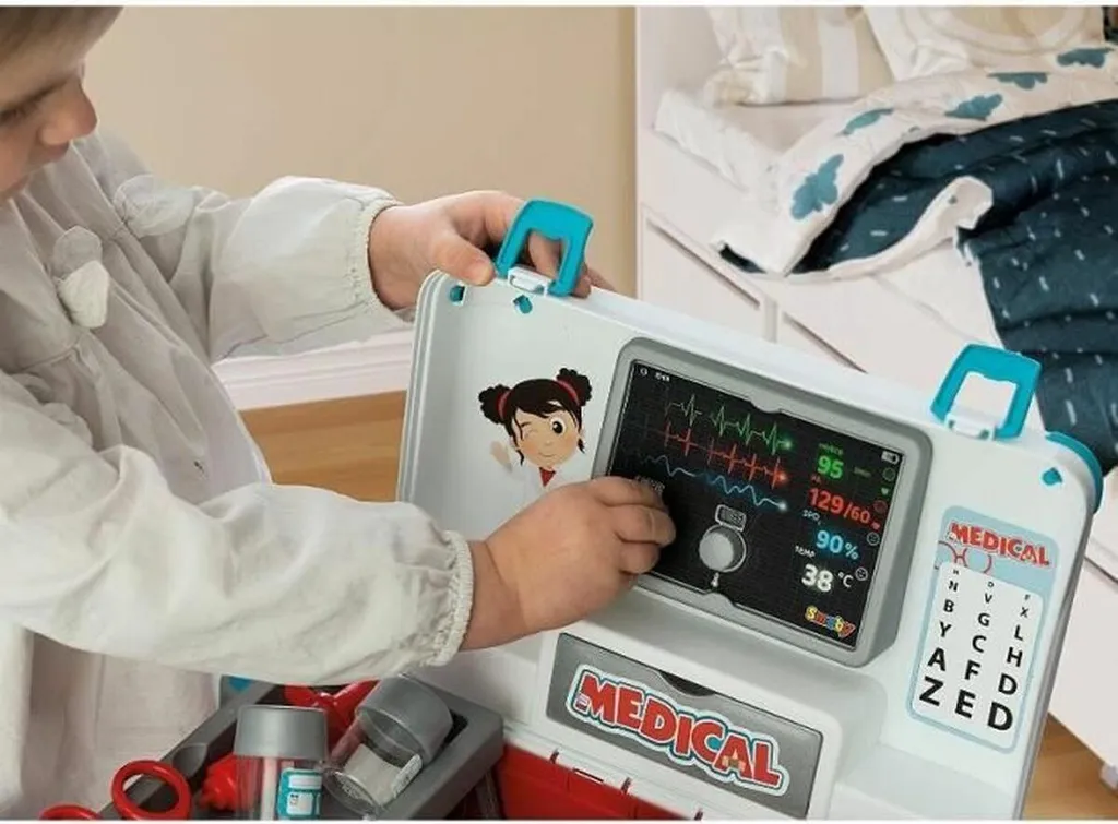 Coffret Médical Smoby 15 Accessoires pour Apprentissage Ludique