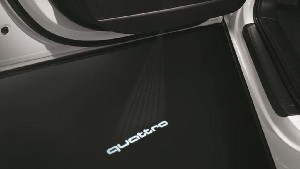 Original Audi LED Einstiegsbeleuchtung Stecker Emblem Projektion Audi Quattro