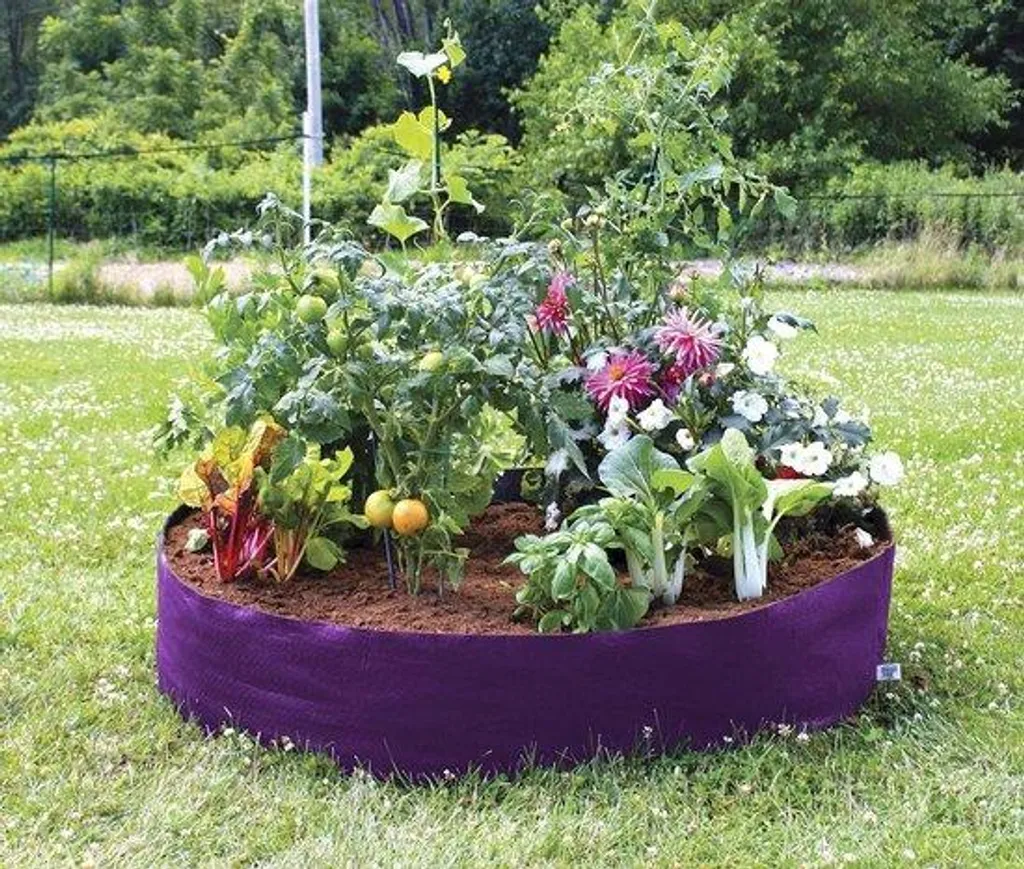 Jardinière en tissu violet renforcé : légèreté et solidité garanties