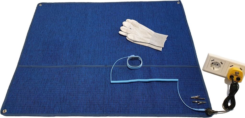 Minadax Innovative Anstistatik Arbeitsmatte 60cm x 80cm | Antistatisches ESD Gewebe - High-Tech-Textil - Kein Silikon | + ESD Manschetten-SET 2,4m ...