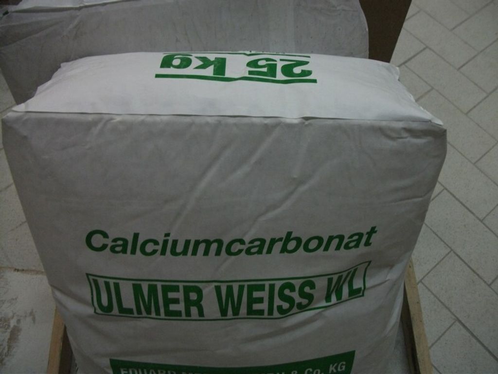 Kalksteinmehl, sehr weiß, 23 my, 25 kg im Originalsack Produktbild 